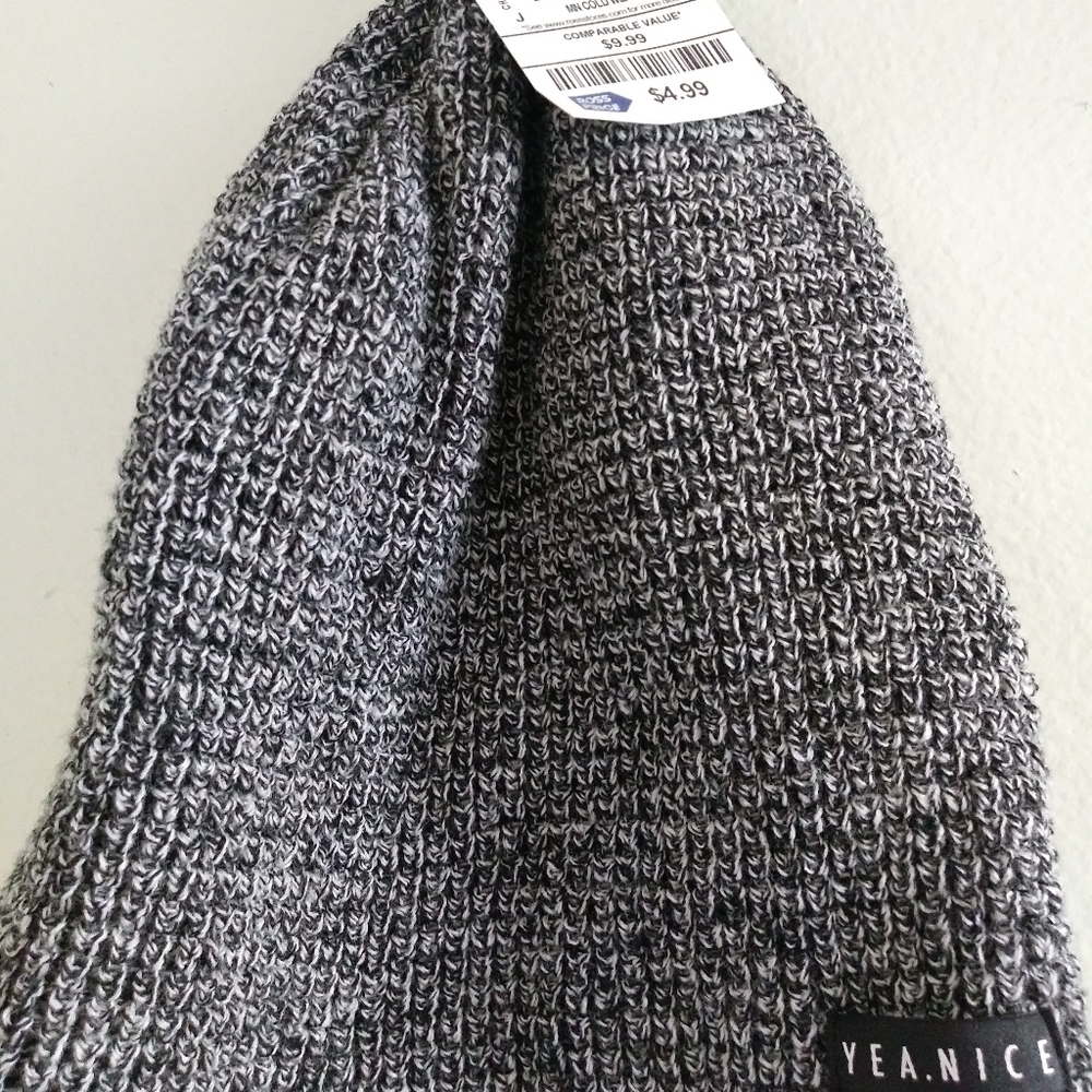 Yea.nice Gray beanie